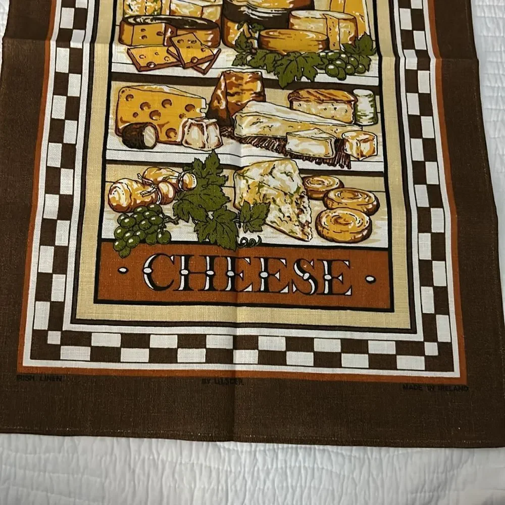 Vintage Harrods food Halls 1960s cheese tea towel Size 18 1/2” x 30”